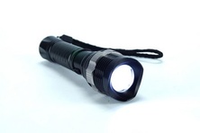 LED-фонарик POLICE 30000W BL-8372A "101" (код.9-3509)